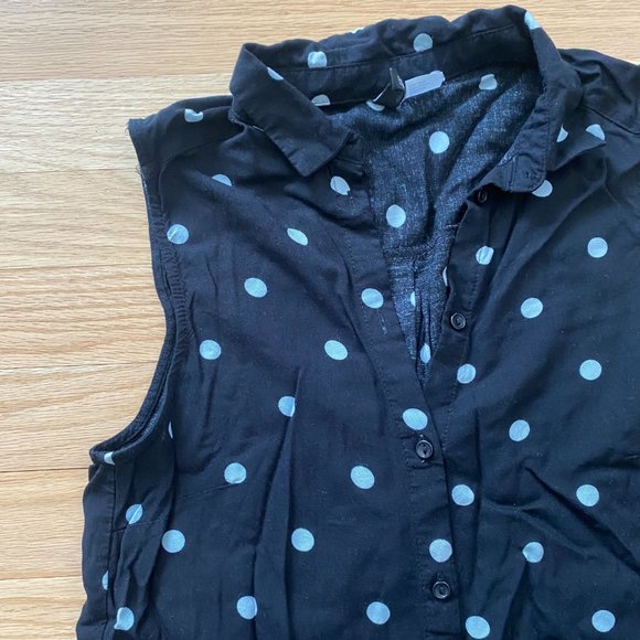 H&M Black Polka Dot Button Down Shirt - Picture 4 of 9